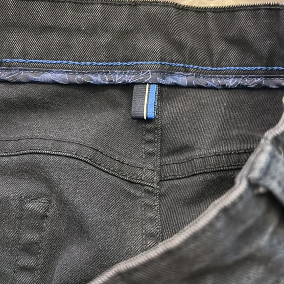 English Laundry 36/30 x 28” Inseam. Blue. Stone Wash Look Jeans. Men’s. Like New - Picture 9 of 9